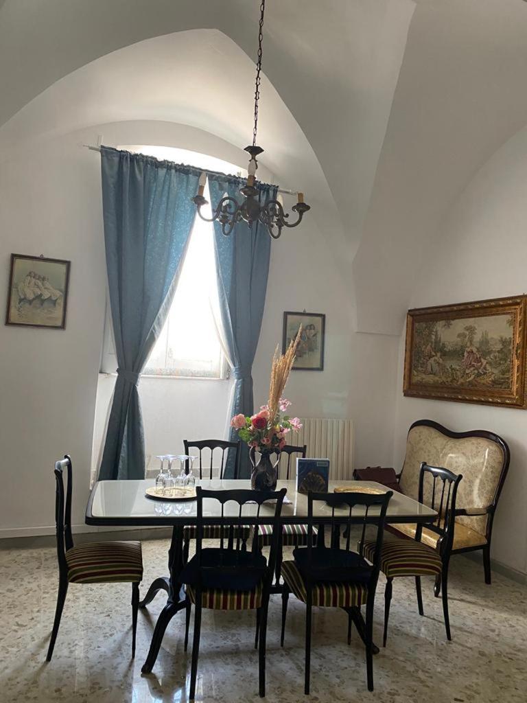 La Dimora Dell'orologiaio Apartment *